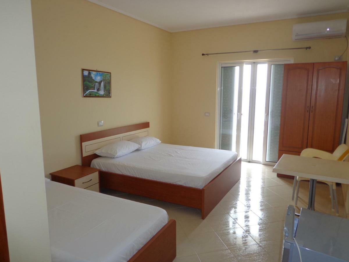 Olympian Rooms Dhërmi Екстериор снимка