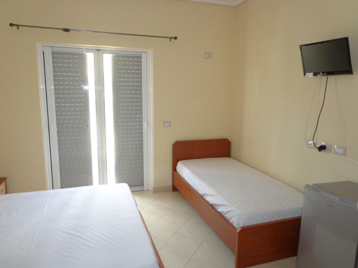 Olympian Rooms Dhërmi Екстериор снимка