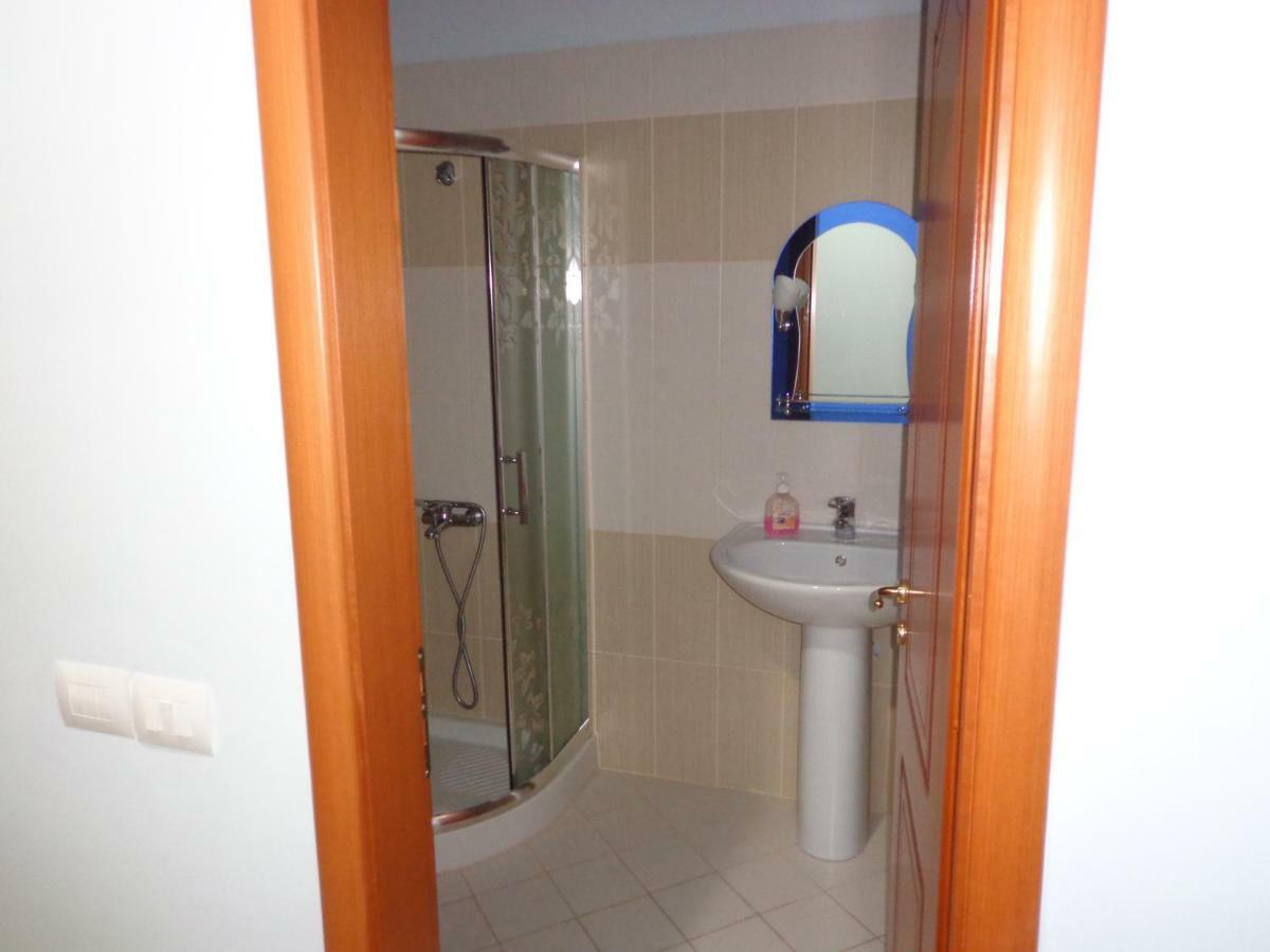 Olympian Rooms Dhërmi Екстериор снимка