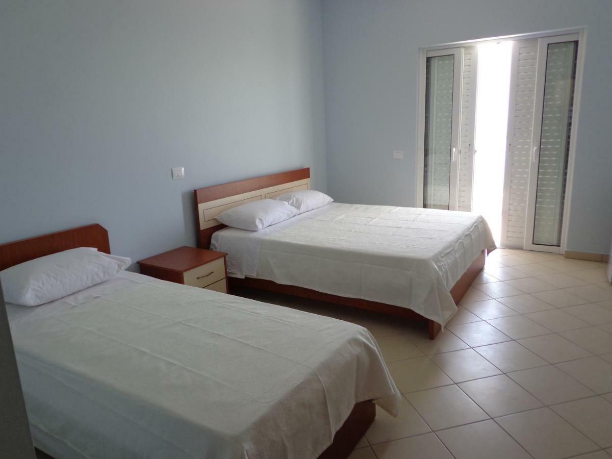 Olympian Rooms Dhërmi Екстериор снимка